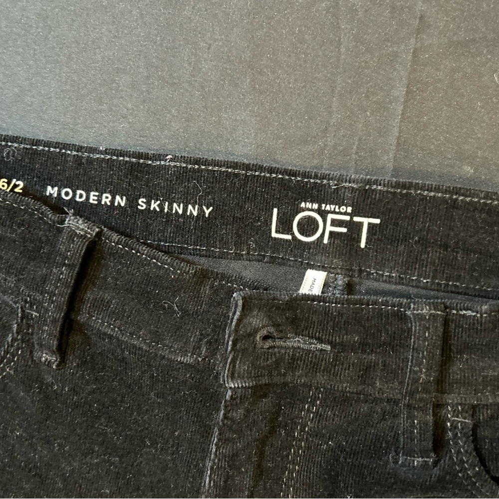 LOFT Black Modern Skinny Pants
